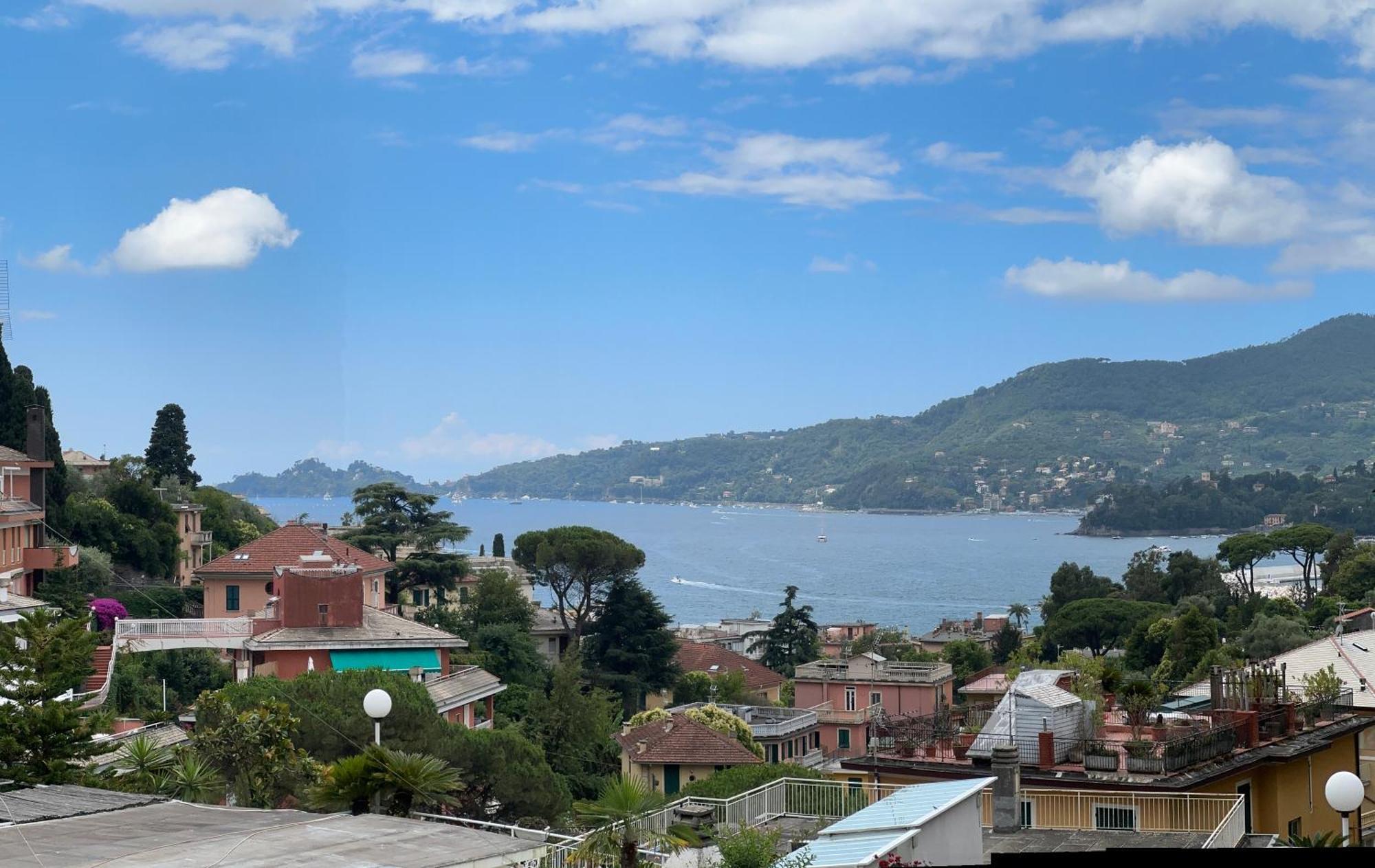 Val Di Sole: Renovated Seaview Apartment with Wi-Fi and Air Conditioning Rapallo Exterior photo